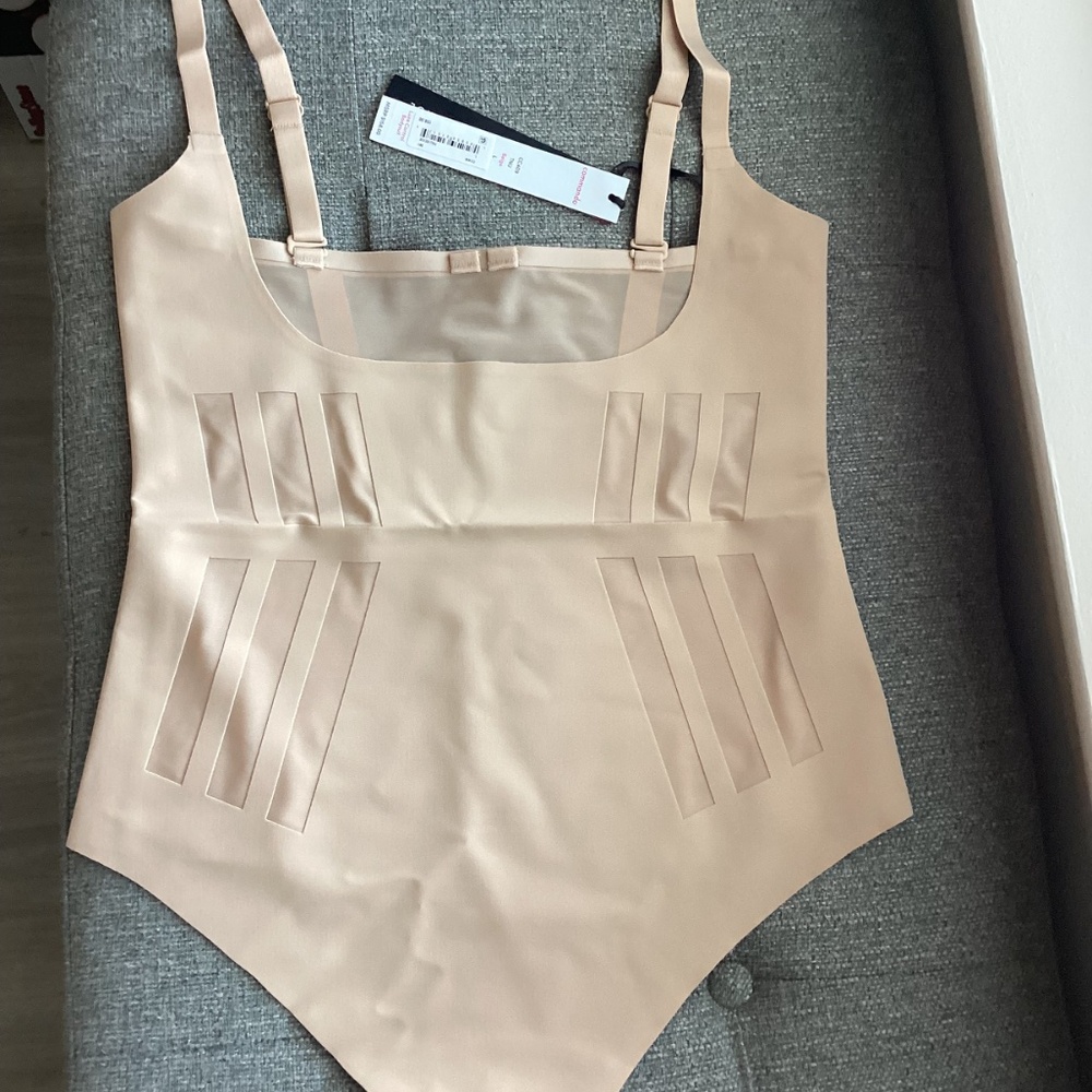 Commando Luxe Control Bodysuit, size L - Picture 4 of 10